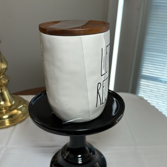 Rae Dunn Let Us Rejoice coffee/tea mug - Picture 4 of 6